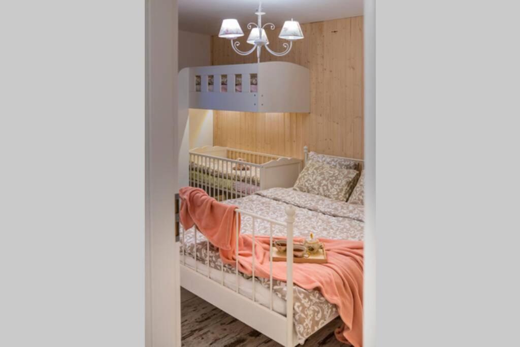 Provensálsky Rodinný Apartmán Mandolina Bojnice Exteriér fotografie